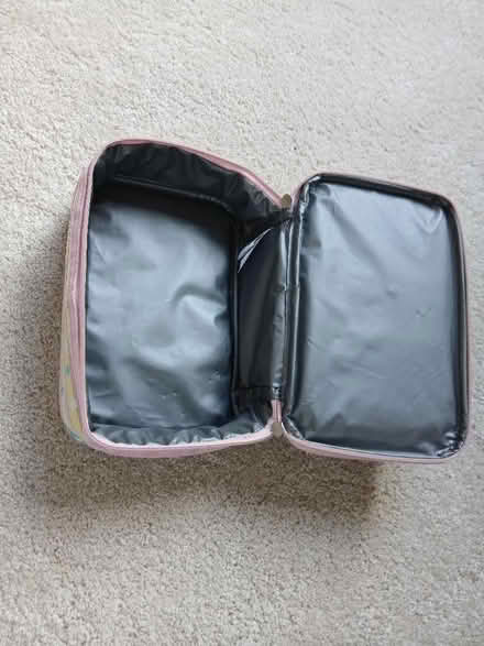 Photo of free 2 part lunchbox (Parkhead EH11) #2