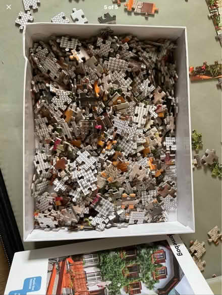 Photo of free Jigsaw + puzzle board (Hedon HU12) #4