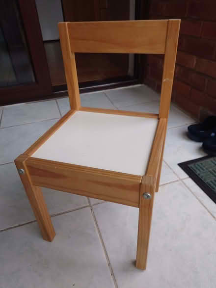 Photo of free Small chair for kids (Heelands MK13) #1