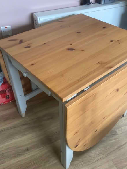Photo of free IKEA dining table and chairs (Wentnor SY9) #1