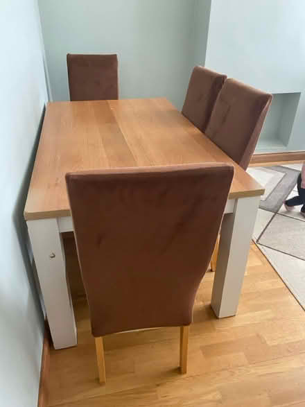 Photo of free Table and chairs (Watford WD25) #4