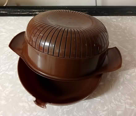 Photo of free Colander (N16 Stamford Hill, Hackney) #3