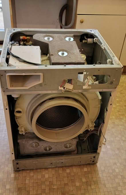 Photo of free Hotpoint WMA50N Washing Machine (Isleworth TW7) #3