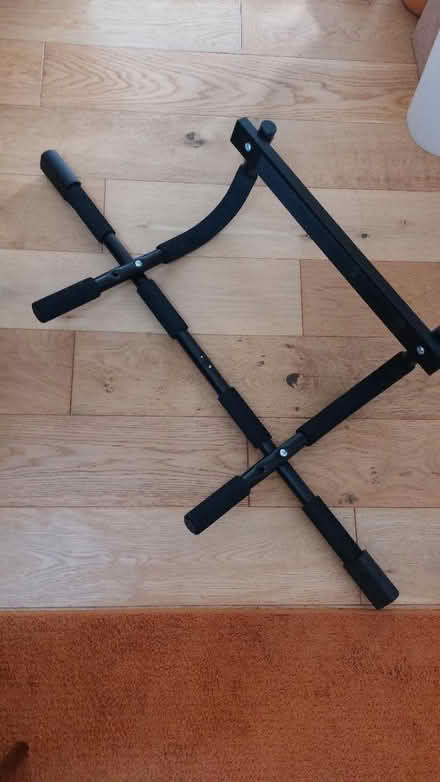 Photo of free Pull up bar (BN20) #1