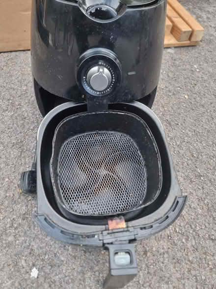 Photo of free Air fryer (TW5 9TG) #2