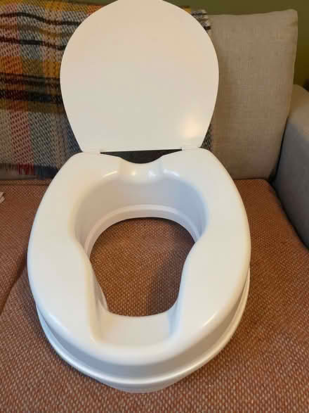 Photo of free Toilet seat raiser (Norbiton KT2) #1