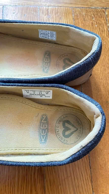 Photo of free KEEN Cortona ballet flats (used) (Philadelphia, 19120) #2