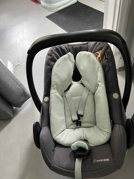Photo of free Baby/childs car seat (Linton CB21) #4