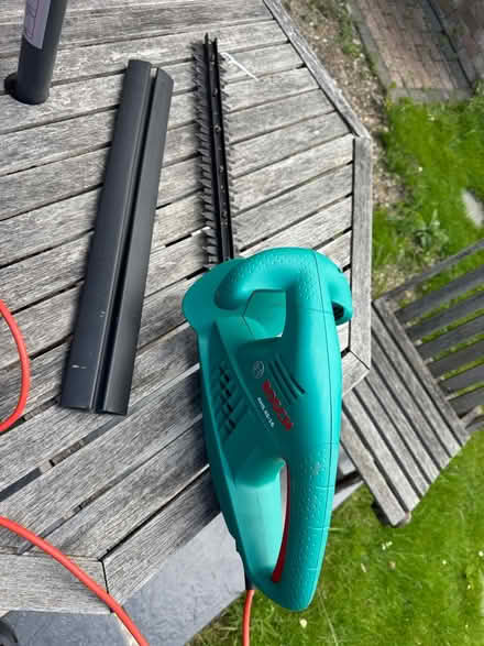 Photo of free Bosch hedge trimmer (Tring HP235HN) #1