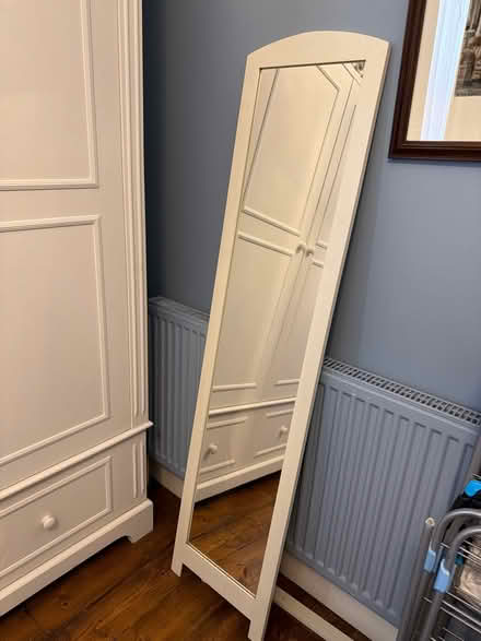 Photo of free Full length mirror (Fulham SW6) #1