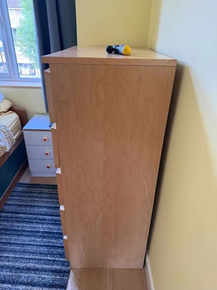 Photo of free N14 Southgate: Malm 6 draw chest of draws (Southgate N14) #4