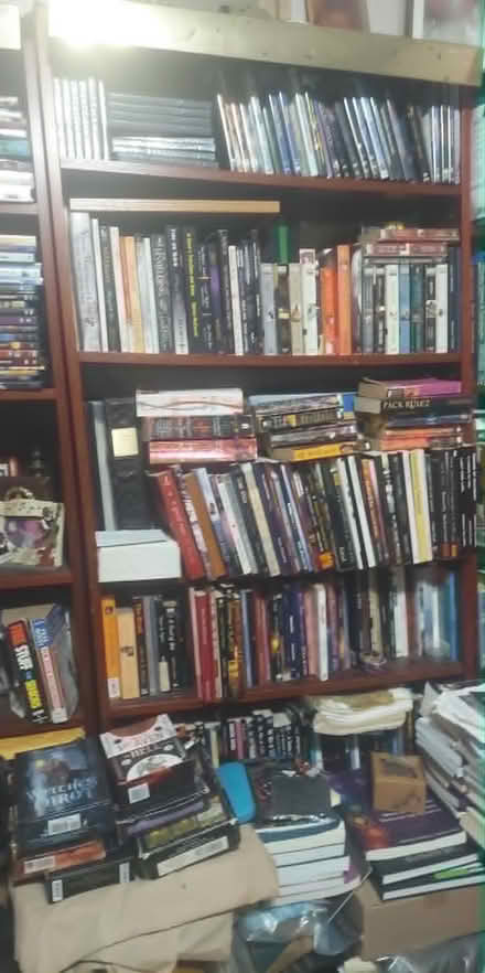 Photo of free 6ft wooden bookshelves (Williamsburg, Brooklyn) #3