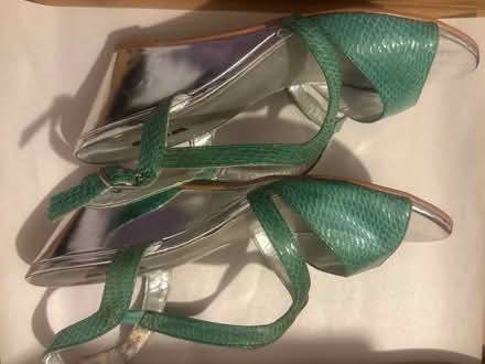 Photo of free Woman’s shoes size 8M (M1l1v7) #2