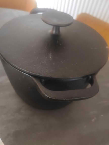 Photo of free Cast iron Cooking pot 22 cm ikea (South Oxhey WD19) #1