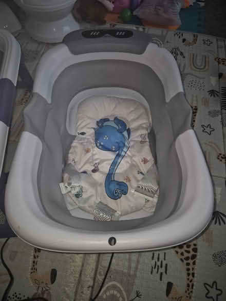 Photo of free 2 Folder up baby's bath (Chatham ME4) #2