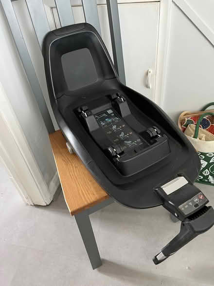 Photo of free Baby/childs car seat (Linton CB21) #3