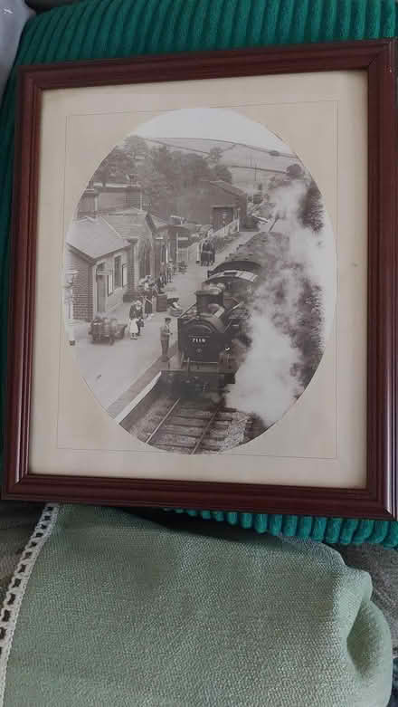 Photo of free framed picture of a train (dorset BH12) #1