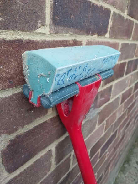 Photo of free Sponge on a pole (DA8 Erith) #1