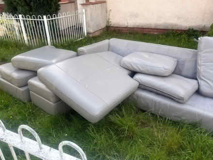 Photo of free L type sofa (G72 0LE) #1