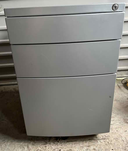 Photo of free Filing cabinet (Glengormley BT36) #1
