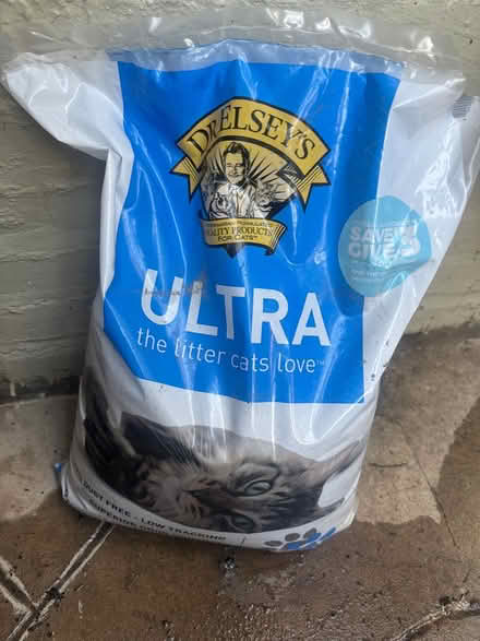 Photo of free Clay cat litter (Columbia Heights, DC) #1