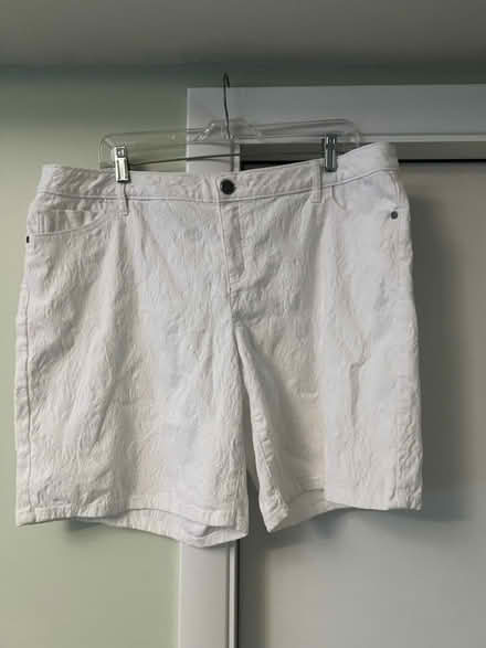 Photo of free Vera Wang XL white shorts (S Section) #1