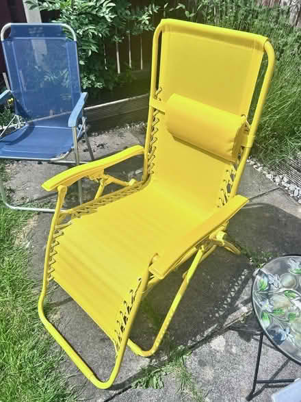 Photo of free sun chair (Halfway G72) #3