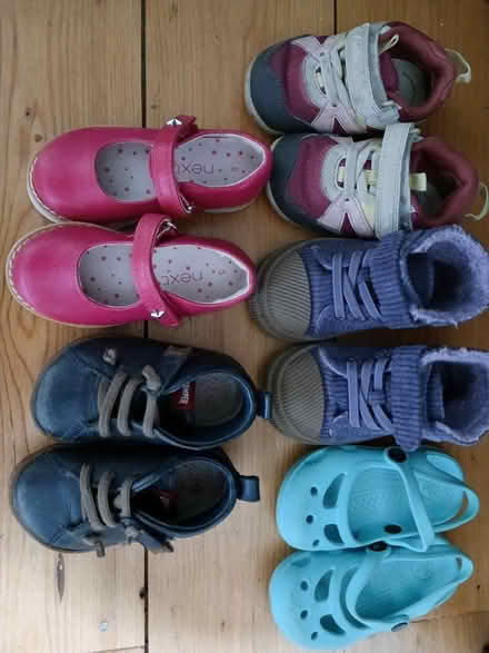 Photo of free Baby shoes size 4-5 (East Dulwich, SE22) #1