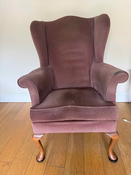 Photo of free Comfortable high backed armchair (Neasden NW10 near McDonald) #1