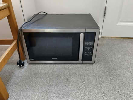 Photo of free Microwave (Theale, Reading) #2