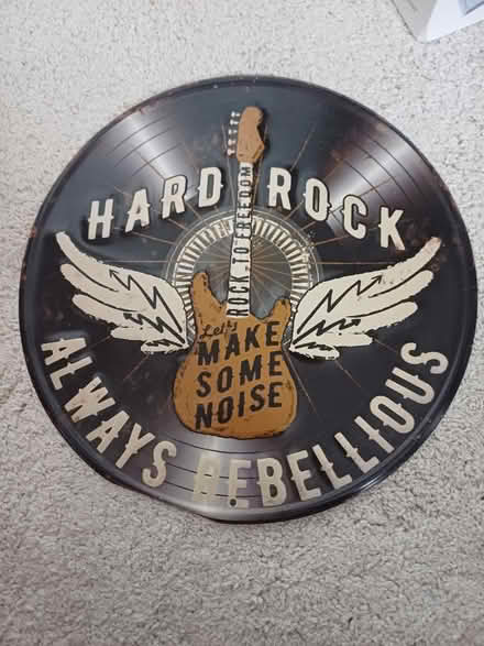 Photo of free Wall decoration (Lordswood ME5) #1