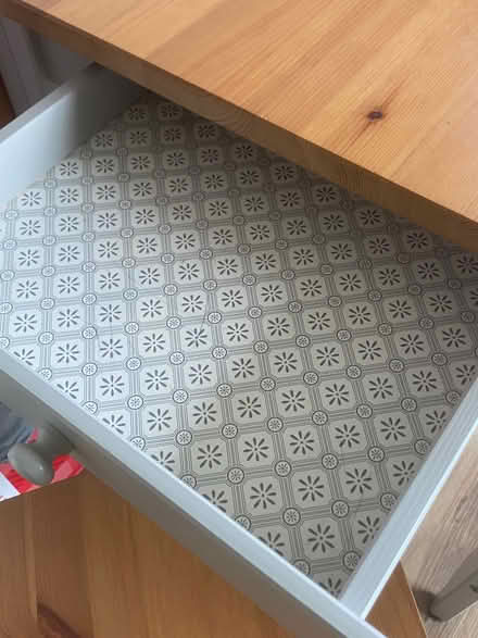 Photo of free IKEA dining table and chairs (Wentnor SY9) #4
