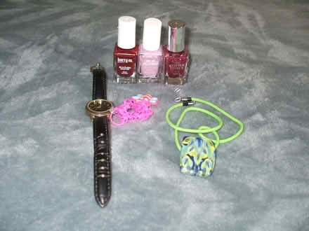 Photo of free Nail varnish, jewellery (Five Ways B15) #1