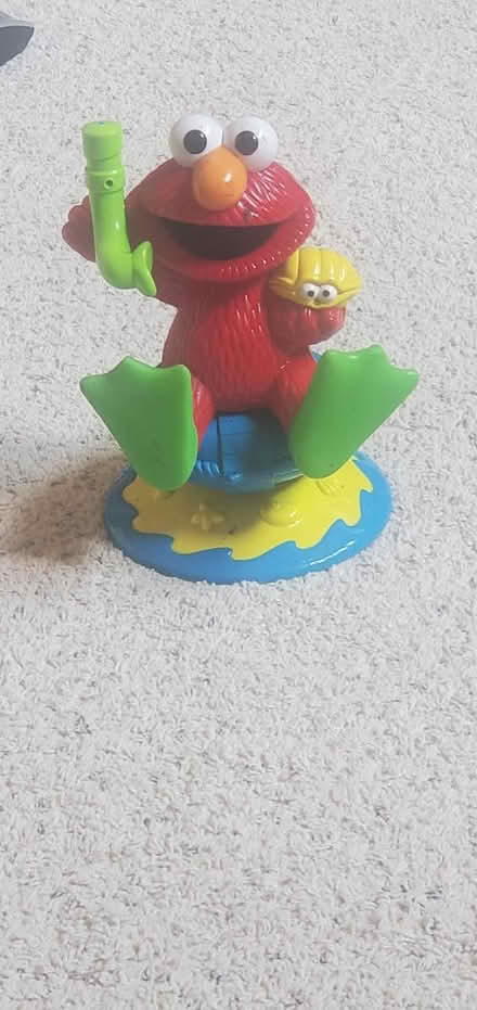 Photo of free Elmo sprinkler (Prince crossing) #1