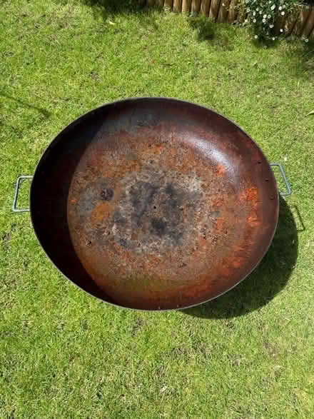 Photo of free Harbour Housewares 75cm Fire Pit (Clapham) #2