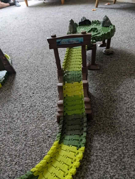 Photo of free Jurassic park themed track (Hatfield AL9) #3