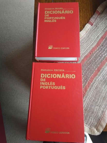 Photo of free Portuguese dictionaries (Millhouses S7) #1