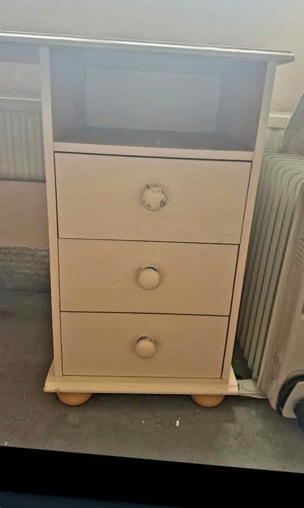 Photo of free Wooden desk / dressing table (Shankill Bray Dunlaoghaire) #1