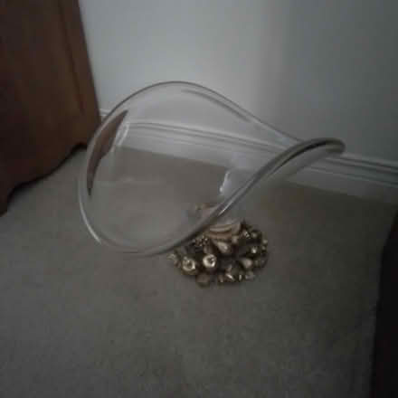 Photo of free Curved Glass Bowl (Uplands / Riverside) #2