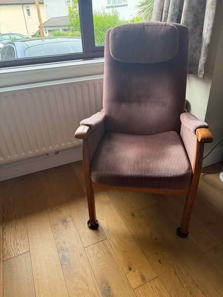 Photo of free High backed armchair (Neasden NW10 near McDonald) #1