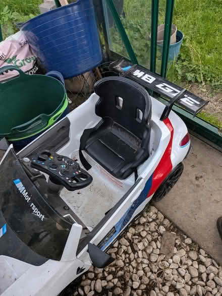 Photo of free BMW children's electric car (Hartford CW8) #1