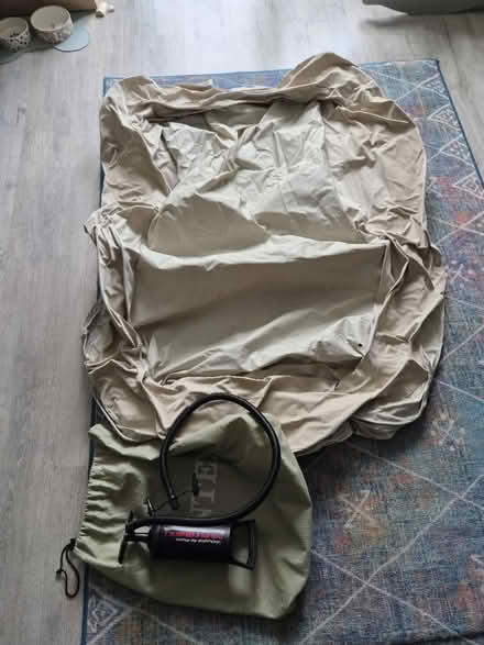Photo of free Toddler air bed NO MATTRESS (Hednesford, WS12) #1