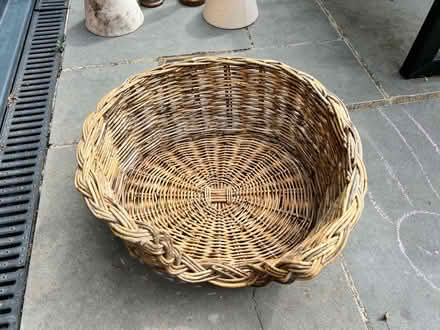 Photo of free Vintage antique pet basket (Risinghurst OX3 8) #3