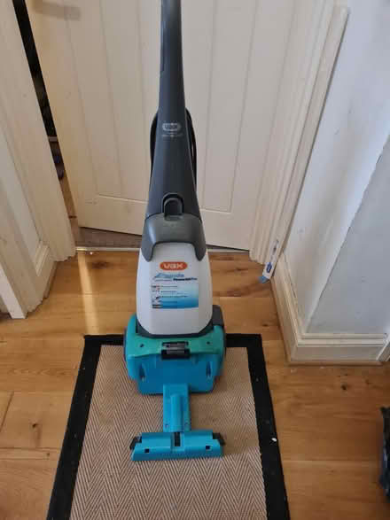 Photo of free Vax Carpet washer (Streatham SW16) #1
