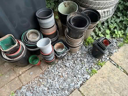 Photo of free Gardening pots, seed trays, trellis cut offs and cardboard (Tolworth KT6) #1