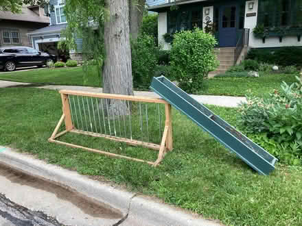 Photo of free bike rack and window box (Whiffen Pl) #1