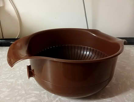 Photo of free Colander (N16 Stamford Hill, Hackney) #1
