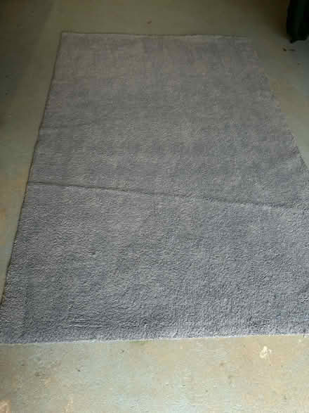 Photo of free Light blue rug (Crawley Down) #2