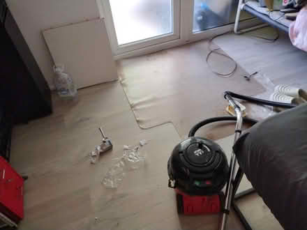 Photo of free Grey carpet (Lime House E14) #4