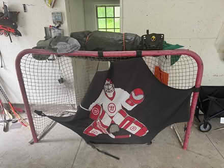 Photo of free 2 hockey nets (SE Oakville) #3